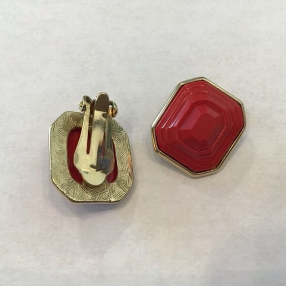 Vintage Costume Jewelry Clip-On Earrings - Picture 8 of 13